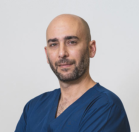 Dr. Guillermo Escobar
